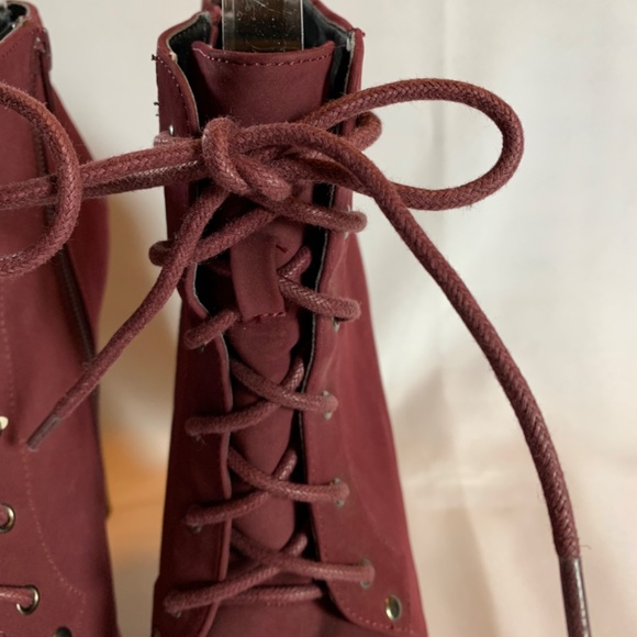 Charlotte Russe Burgundy Lace Up Zippered Heels! - Picture 7 of 9